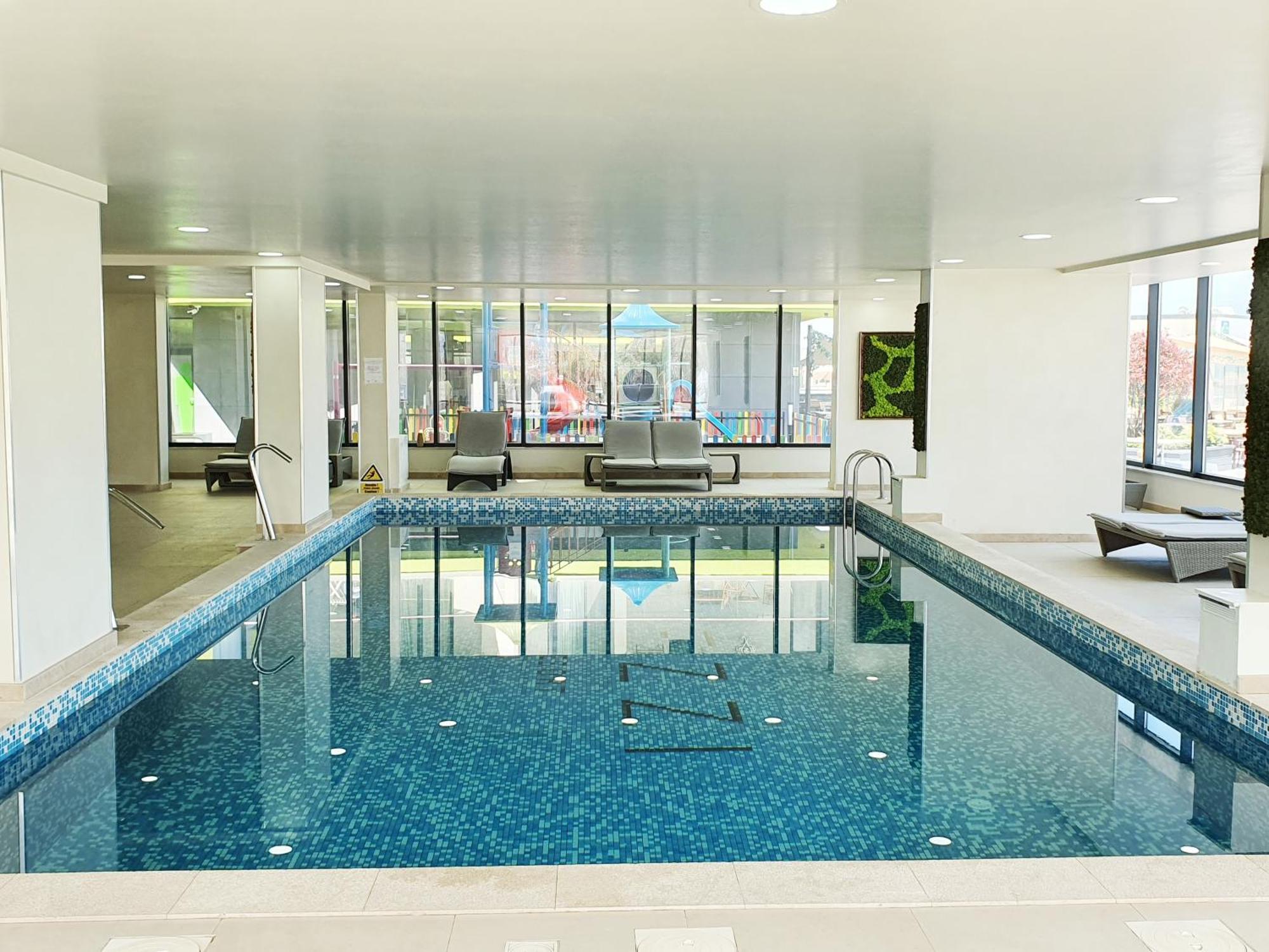 Purple Onyx - Pool & Spa Beach Resort Năvodari Eksteriør billede
