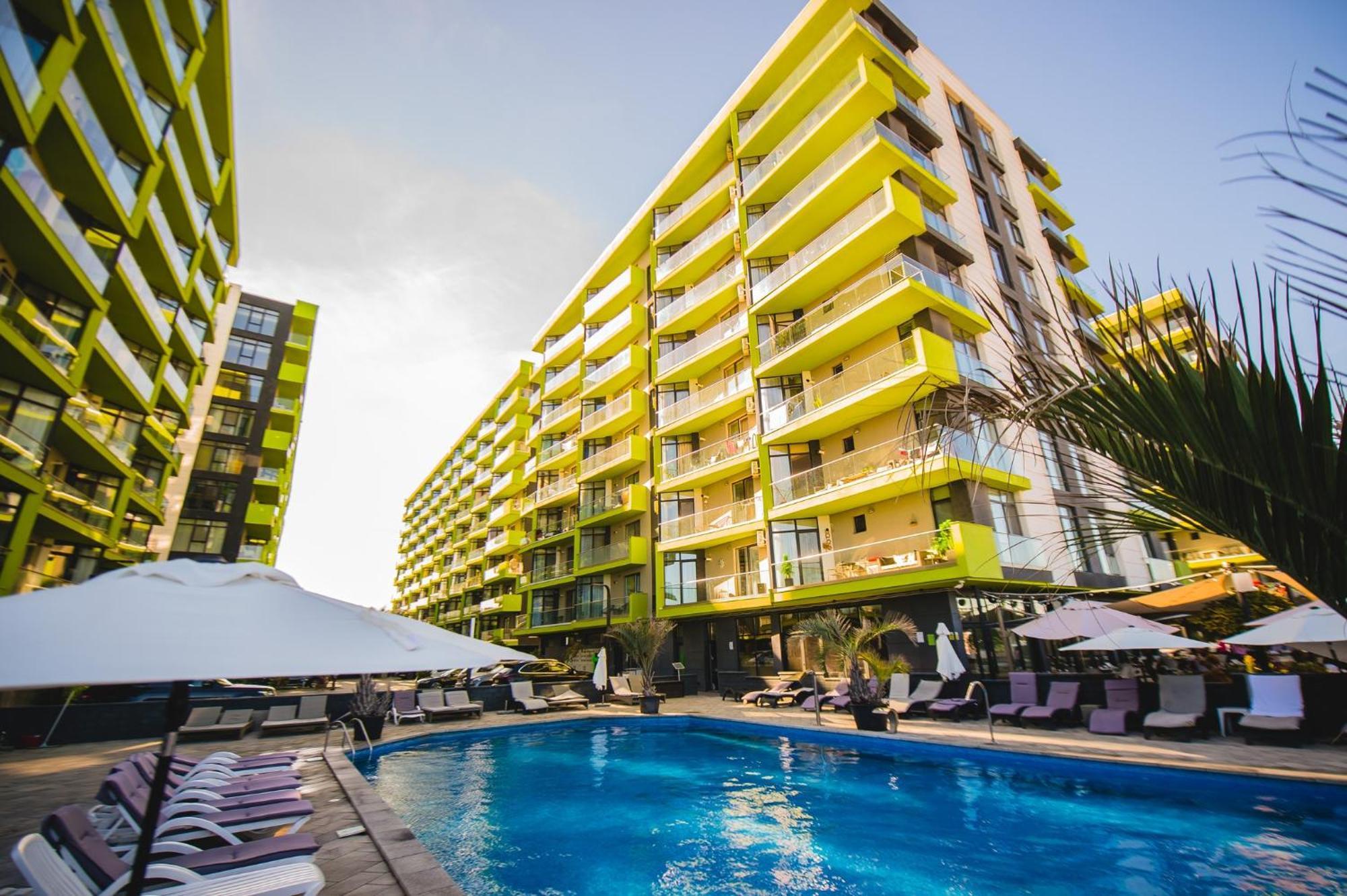 Purple Onyx - Pool & Spa Beach Resort Năvodari Eksteriør billede