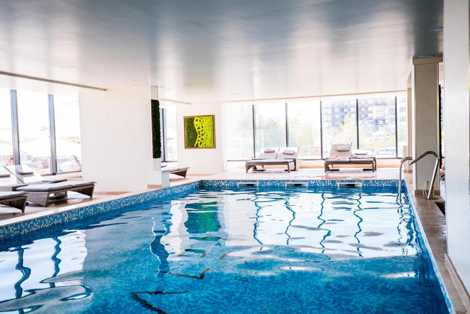 Purple Onyx - Pool & Spa Beach Resort Năvodari Eksteriør billede